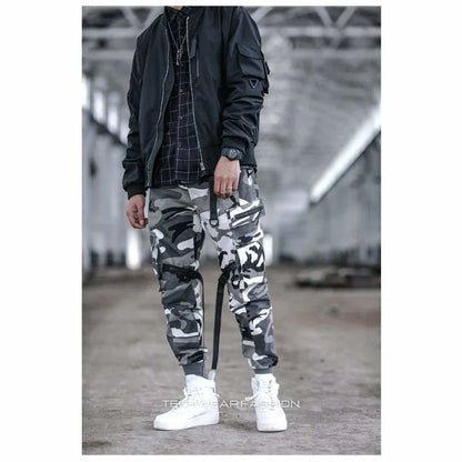 Techwear Avant-garde pants