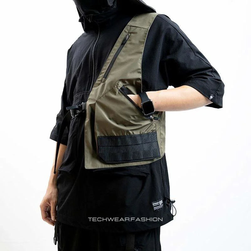 Techwear Black half vest