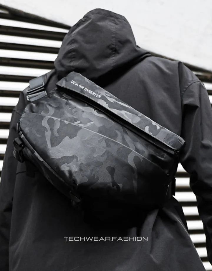 Techwear Camp Cross Body Bag