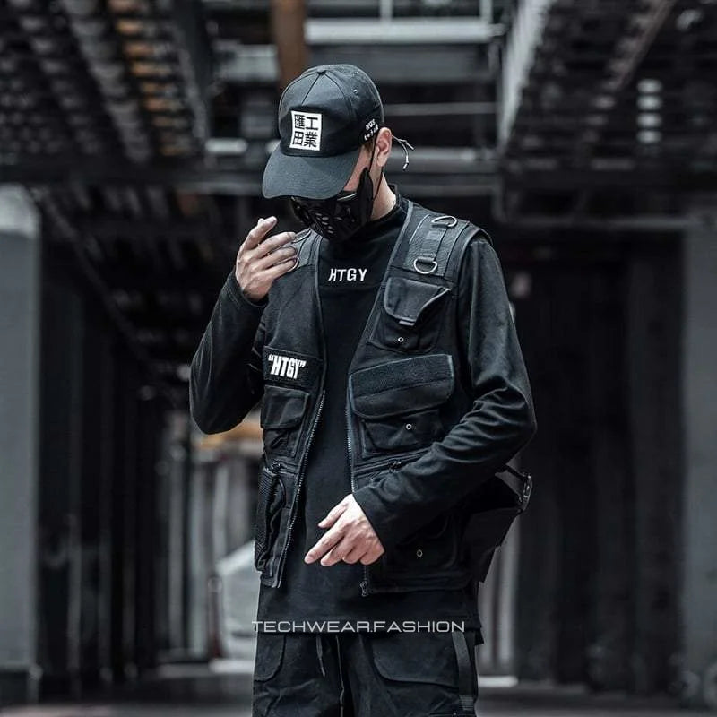 Techwear utility vest