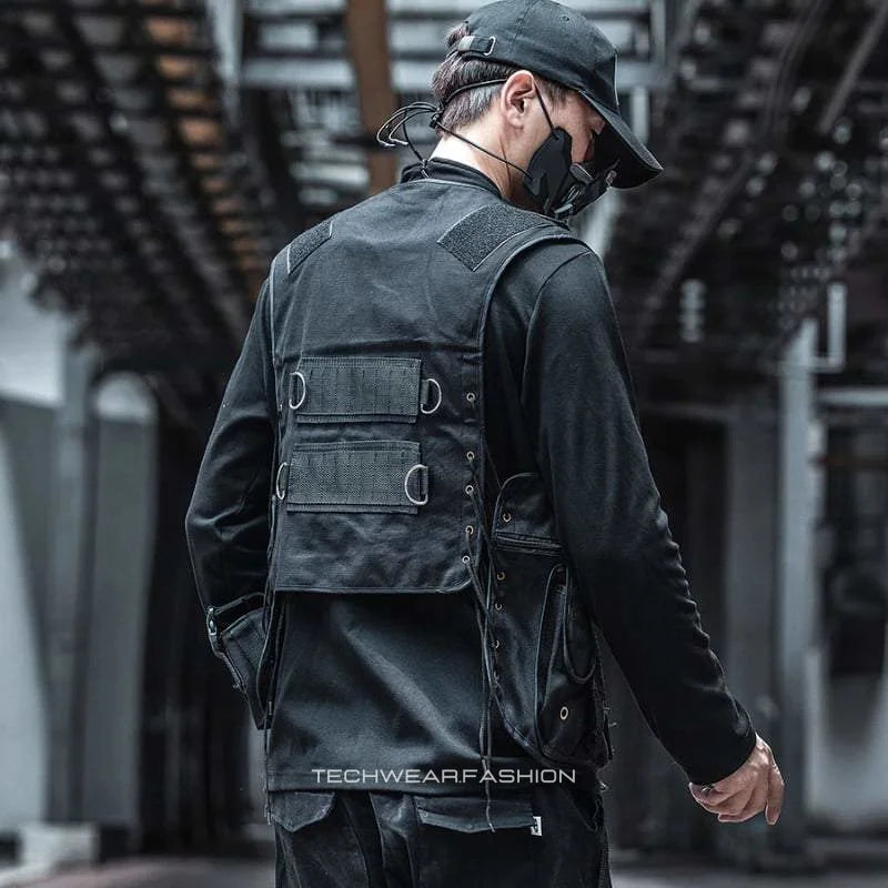 Techwear utility vest